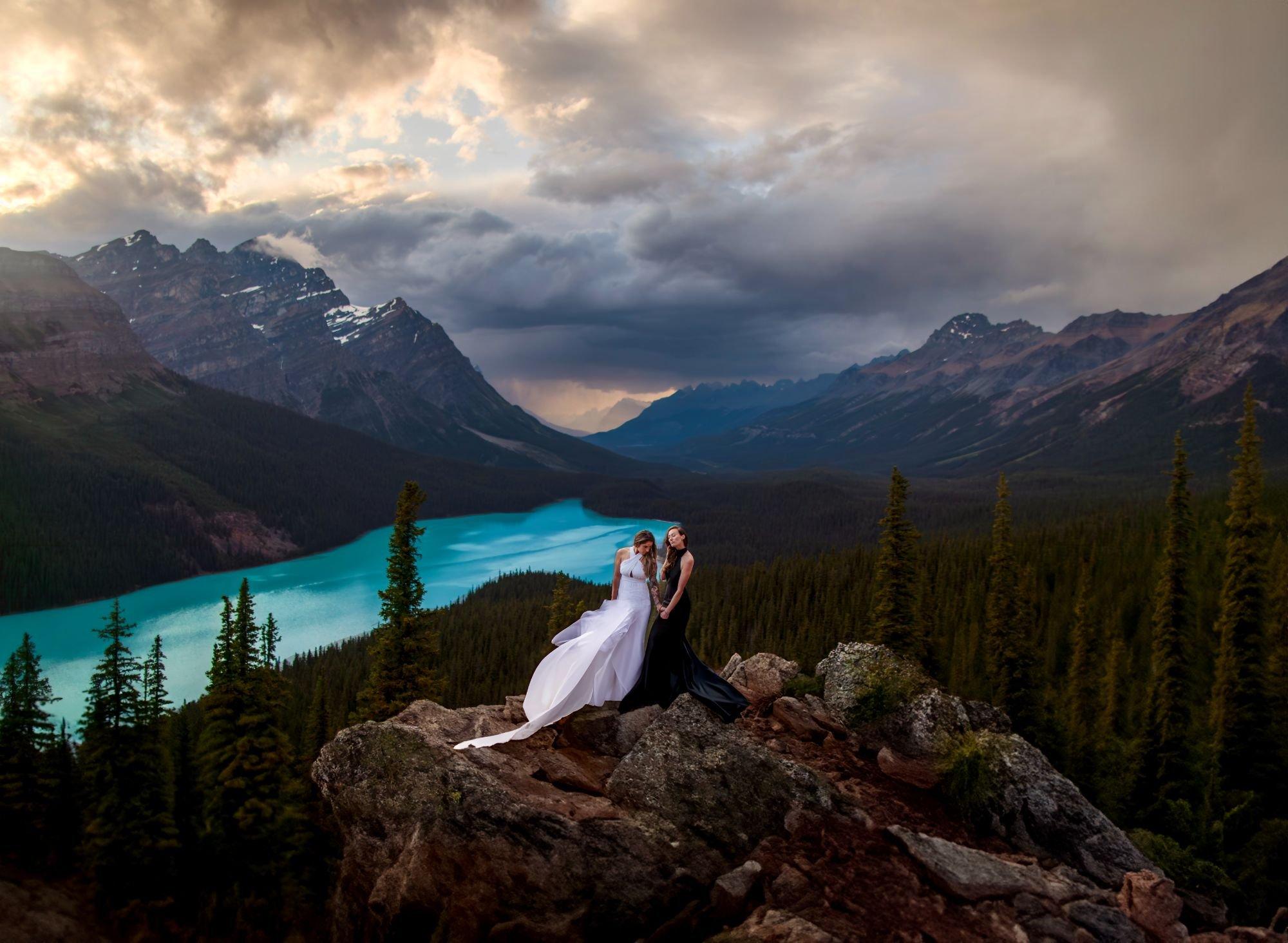 carousel-hero-element image-8