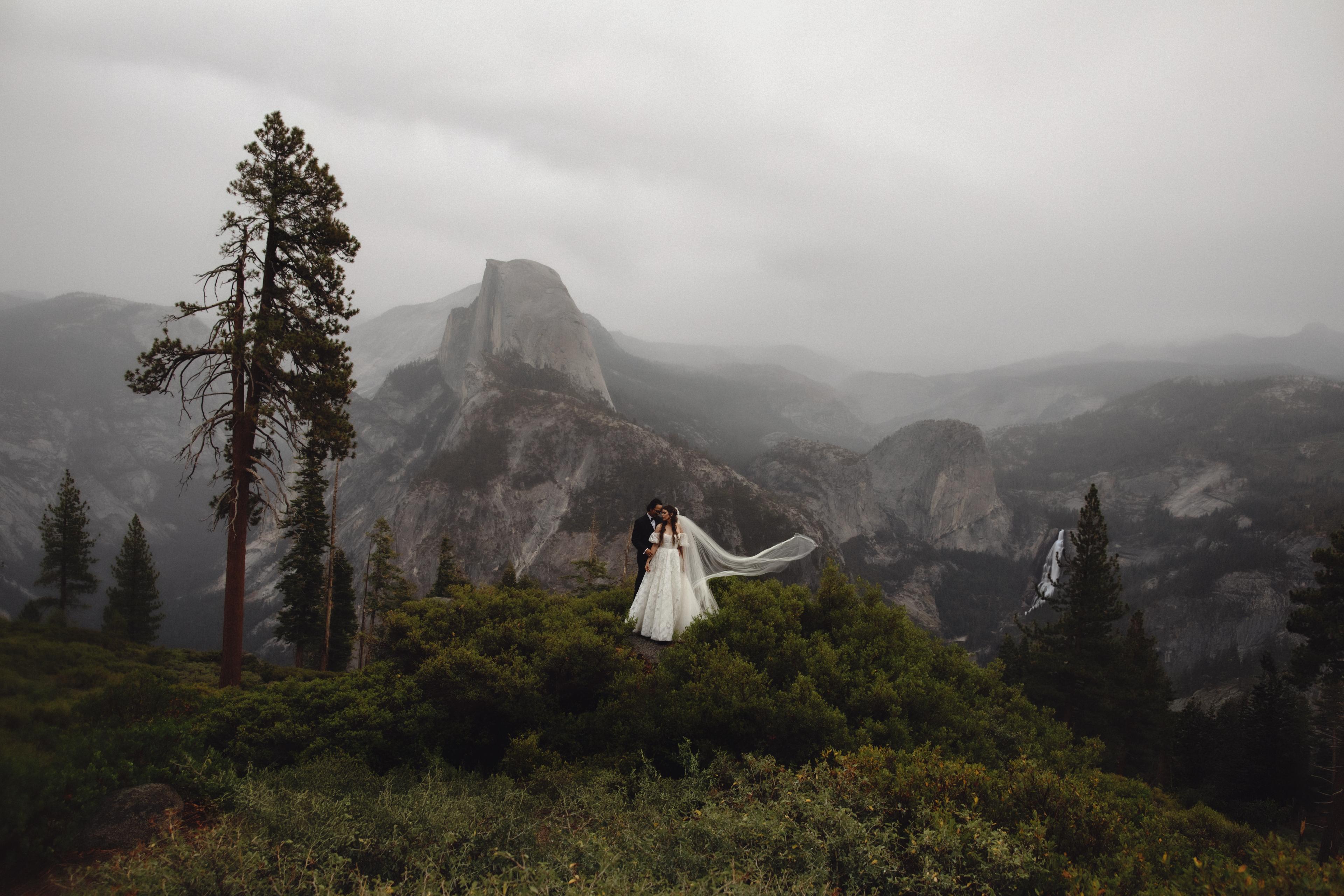 YOSEMITE WEDDING PHOTOGRAPHER | San Francisco Destination Wedding in Yosemite National Park
