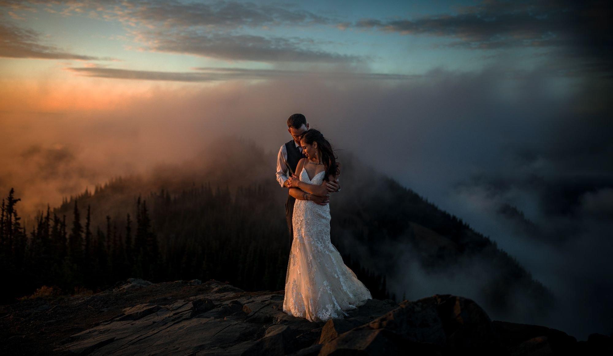 carousel-hero-element image-13