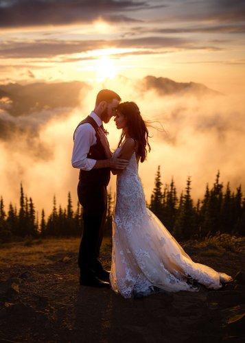 mobile - carousel-hero-element image-1