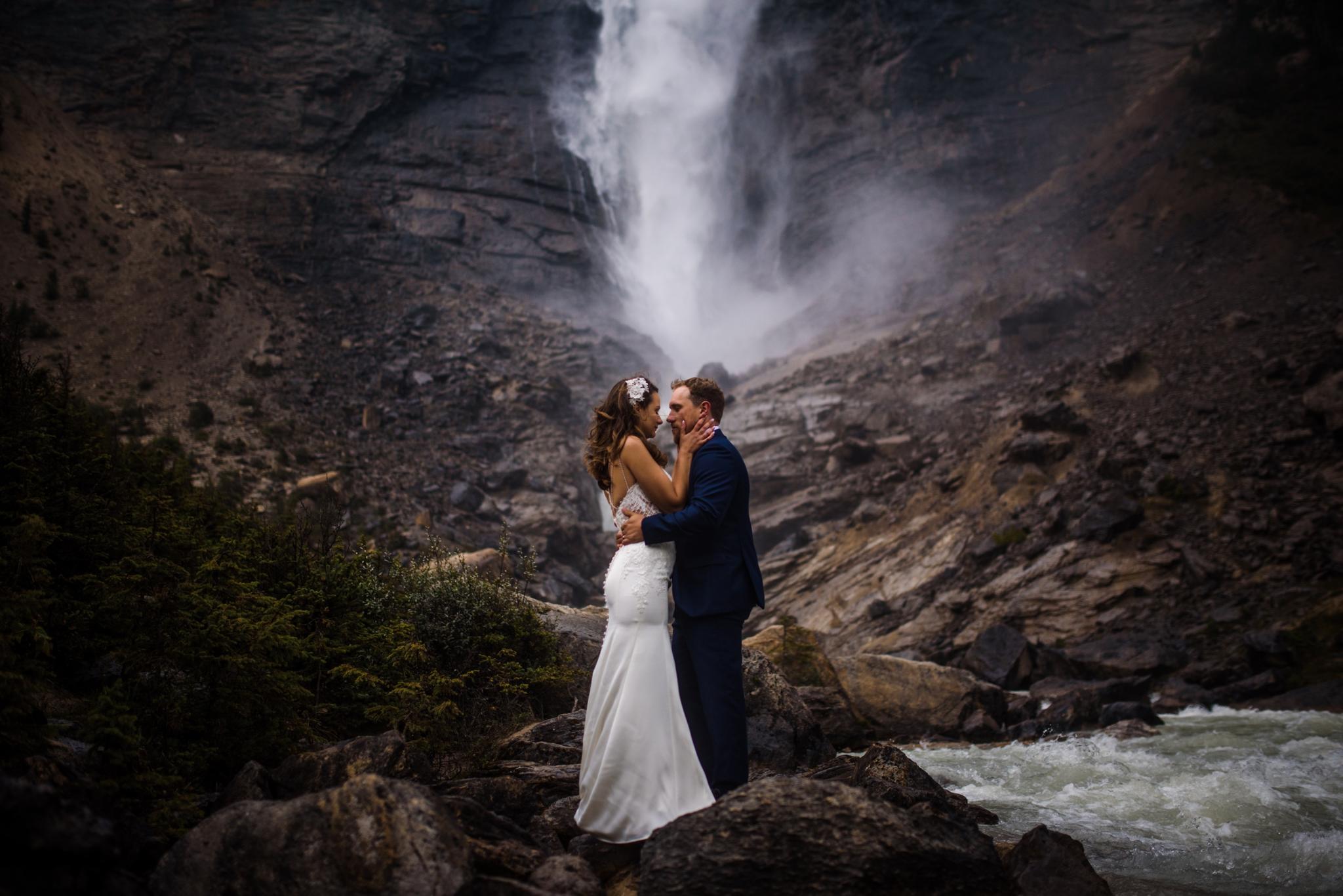 Emerald Lake Wedding Photographer: An unforgettable Summer Wedding at Emerald Lake Lodge